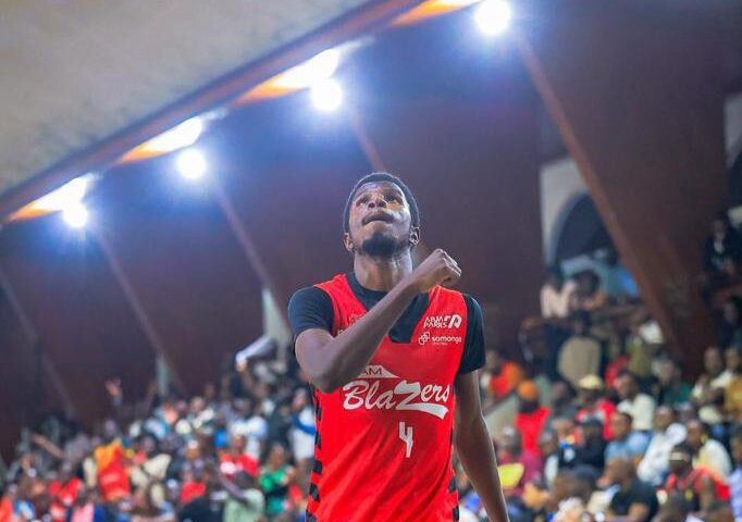 Tonny Drilleba in action for Nam Blazers