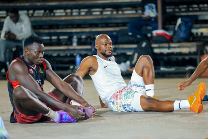 Nam Blazers Eye Top Spot Push